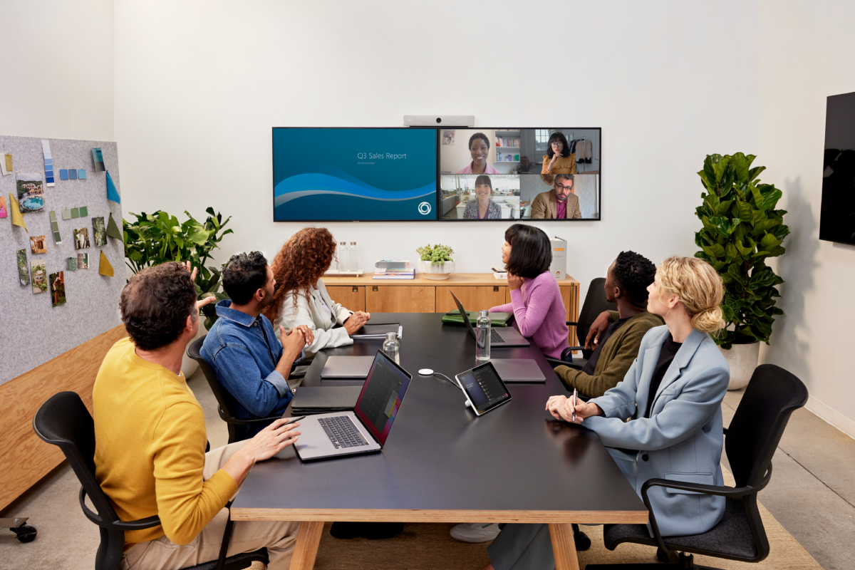 091121_Cisco_Q1_05_ConferenceRoom_VC3_GroupShot_000923-JC 091121_Cisco_Q1_05_ConferenceRoom_VC3_GroupShot_000923-JC