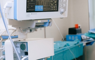 medical ventilator monitor screen