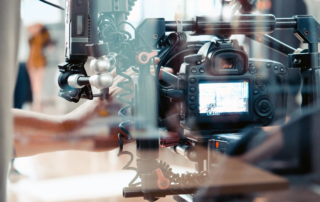 dslr camera rig on stabilizer filming indoor scene