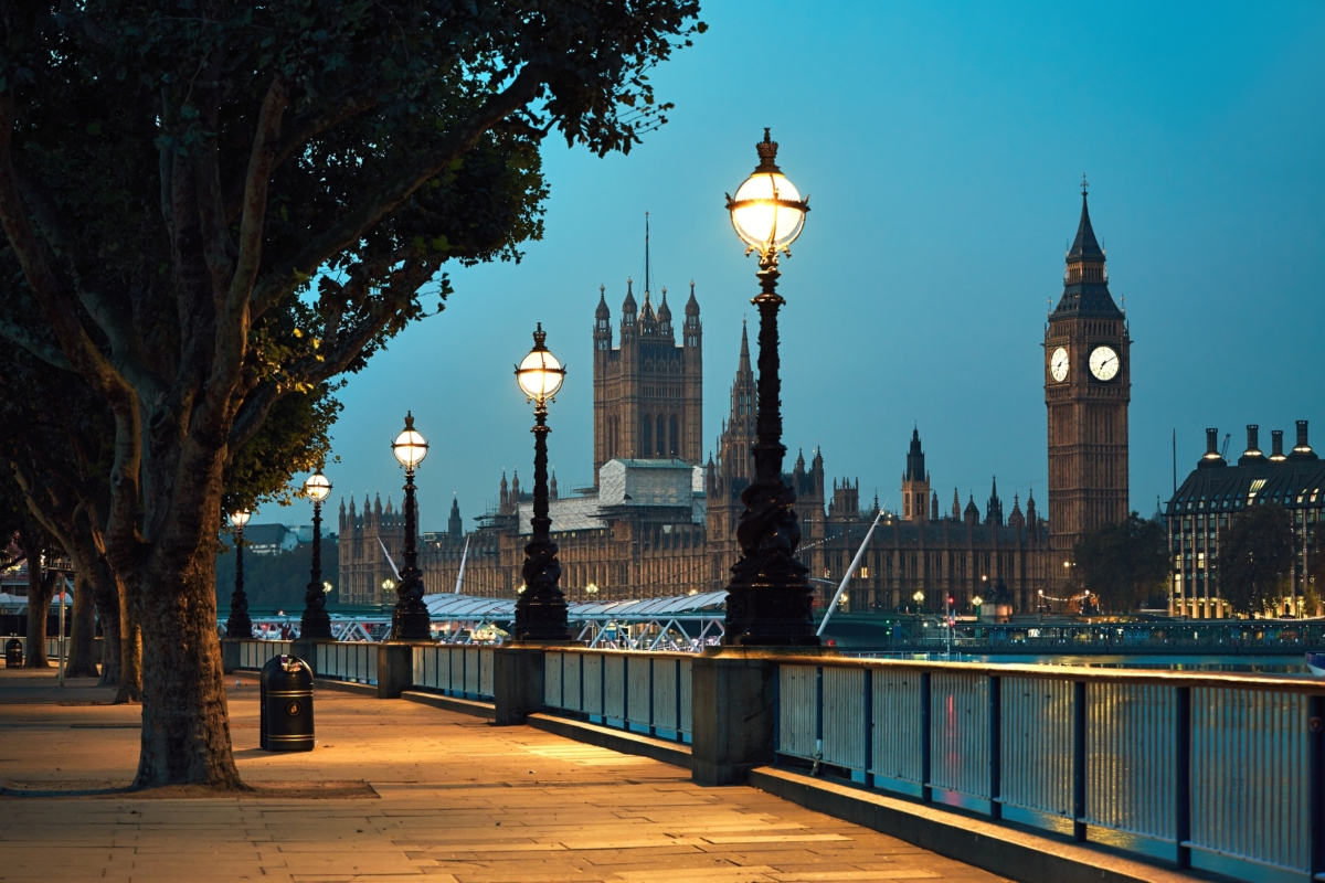Big Ben UK at night